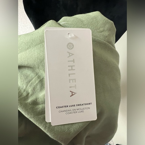 Athleta coaster luxe sweatshirt - Picture 9 of 12